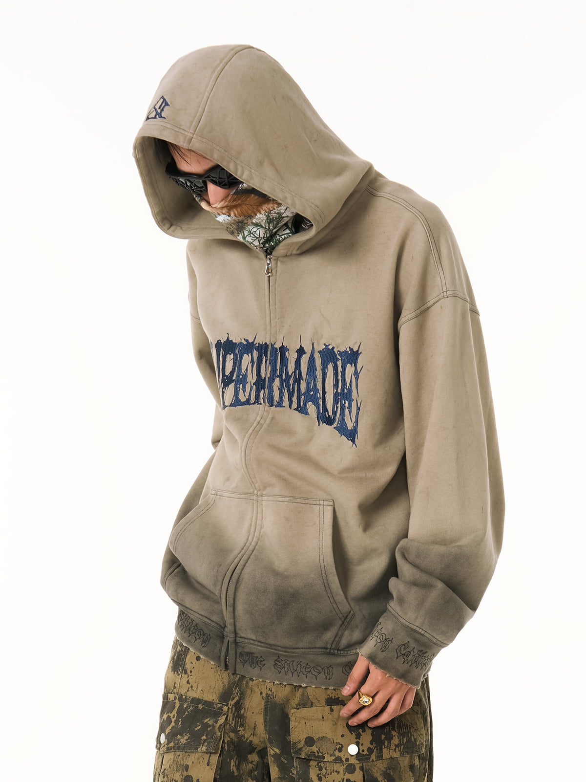SUPERMADE Thorn Embroidery Zip Hooded Sweatshirt