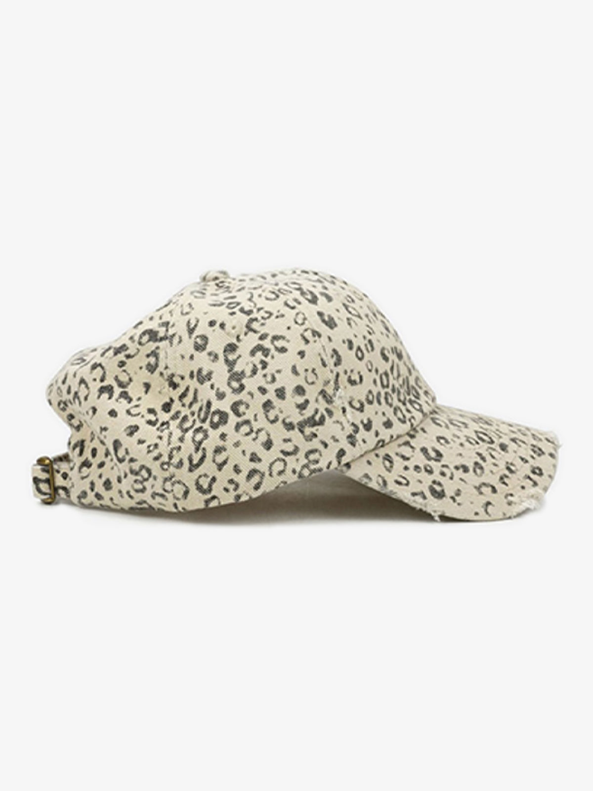 Stylish Baseball Cap with Adjustable Strap for Everyday Wear