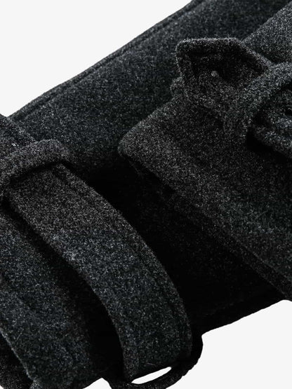 Stylish Zip-Up Jacket with Sleek Button Detail