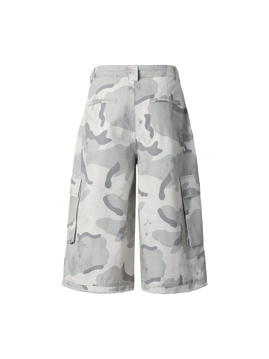 Camouflage Multi-Pocket Cargo Shorts