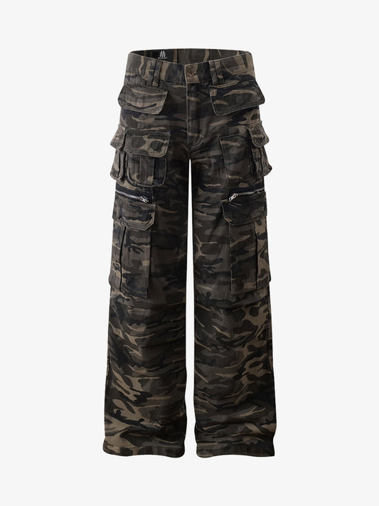Camouflage Cargo Pants for Men - Stylish and Functional Design with Multiple Pockets