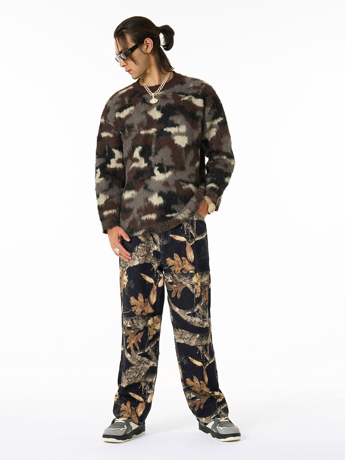 Camouflage Pattern Oversized Sweater for Men - Trendy and Versatile Streetwear