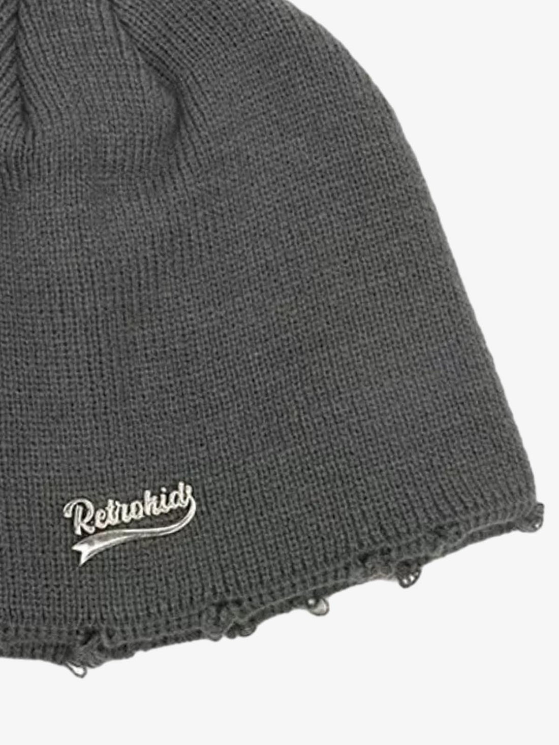 What To Wear With A Baggy Gray Sweater