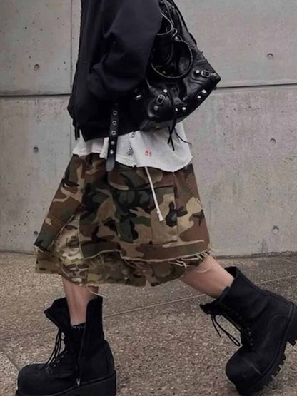 Cotton Camouflage Cargo Shorts for Men High Waist Baggy Streetwear Style with Pockets and Layered Hem Design 