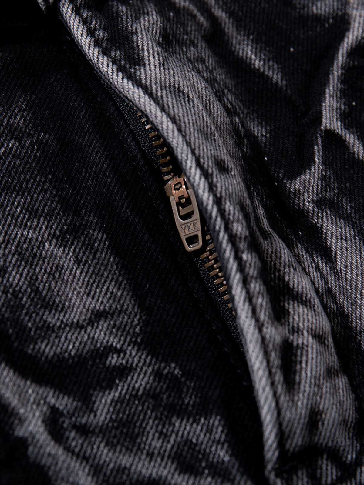 Washed Graphic Patch Baggy Jeans 