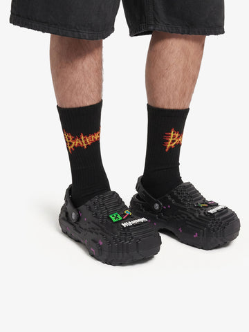 Pixel Design Non-Slip Clogs
