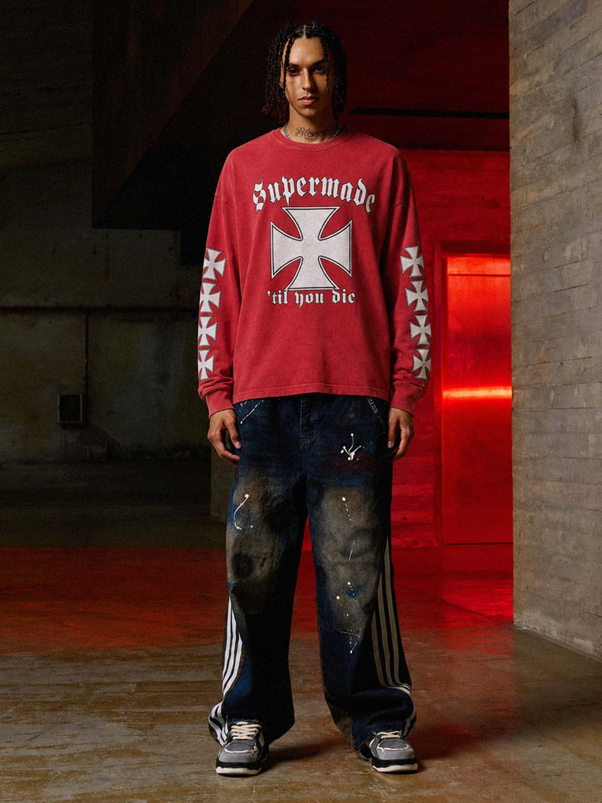 Cross Graphic Distressed-Wash Long Sleeve Tee