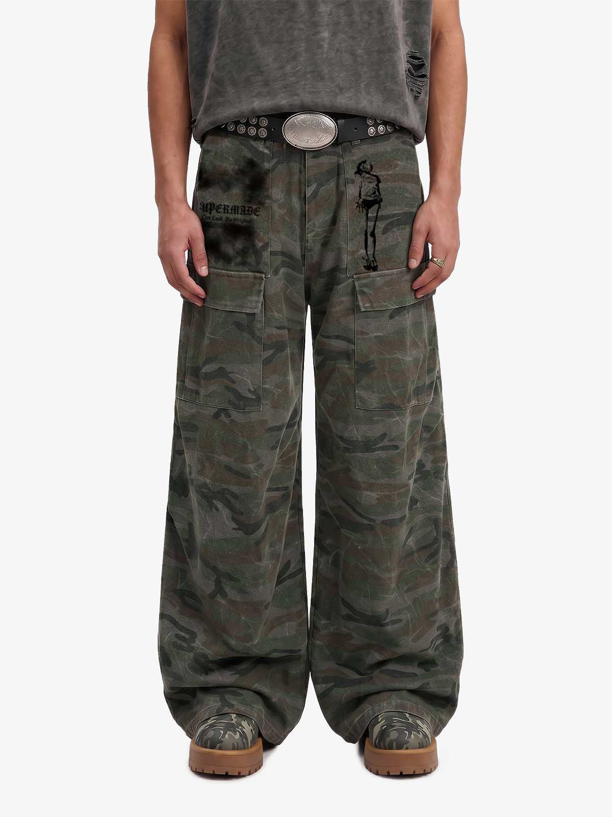 Faded Camo Graphic Wide-Leg Cargo Pants 