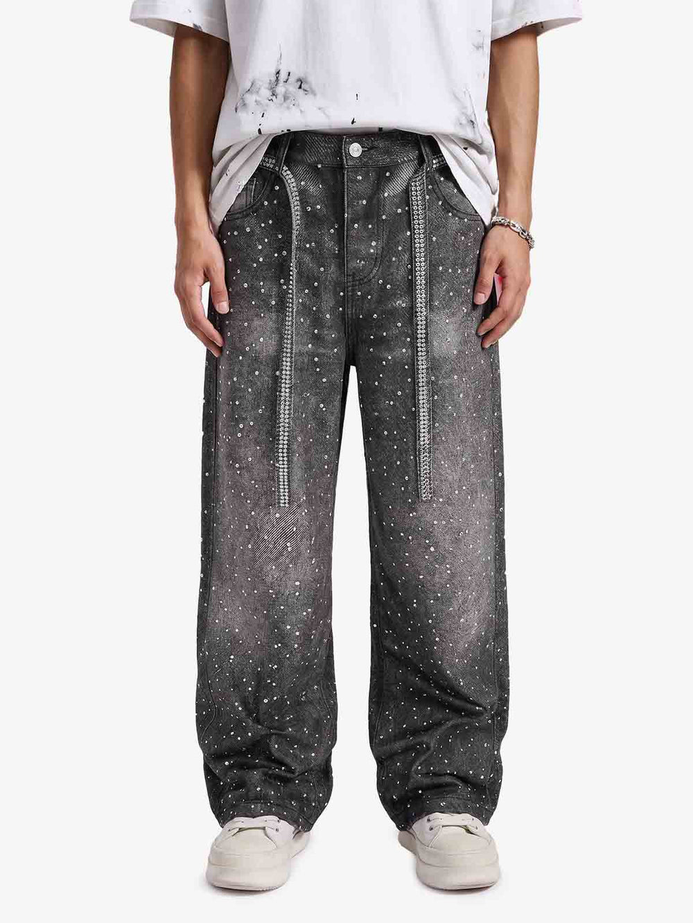 Denim Distressed Belt Diamond Decorated Jeans 