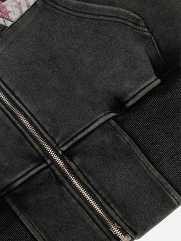 Kurzer Hoodie mit Used-Look-Grafikmuster