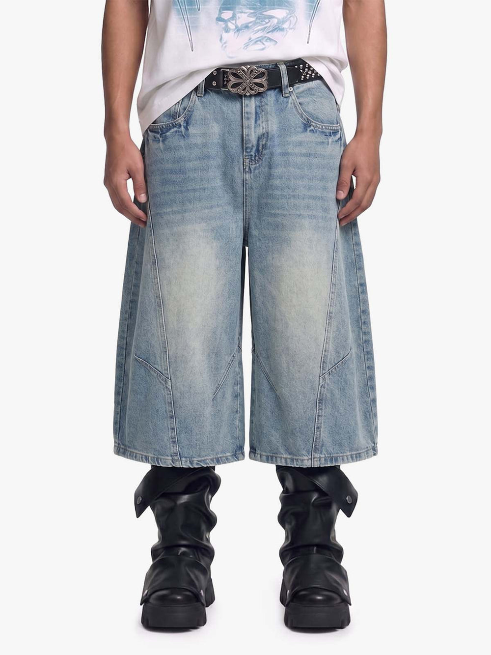 Curved Silhouette 3D Paneled Denim Shorts 