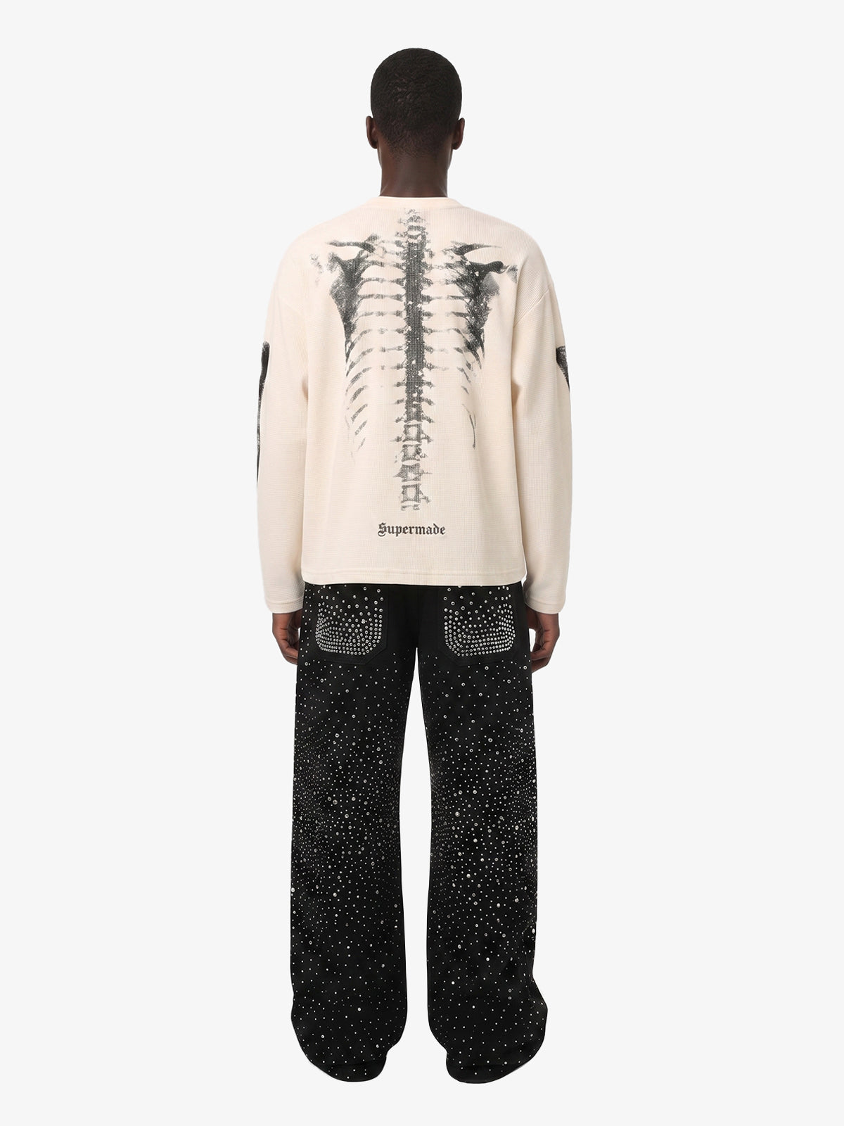Sudadera con estampado de esqueleto y tejido gofrado - 2495