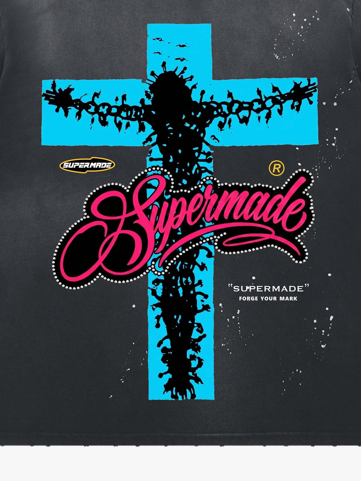 Maglietta con stampa graffiti "Passione di Cristo" e schizzi di vernice.