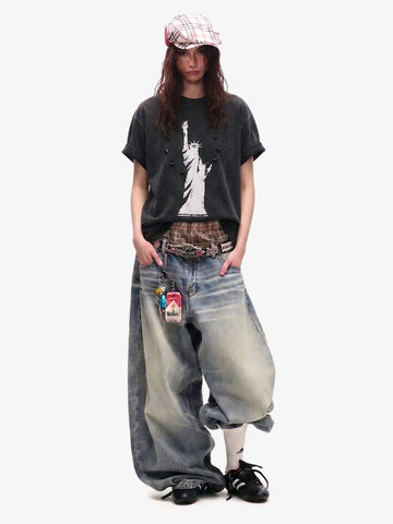 Statue of Liberty Print and Star Details T-Shirt 