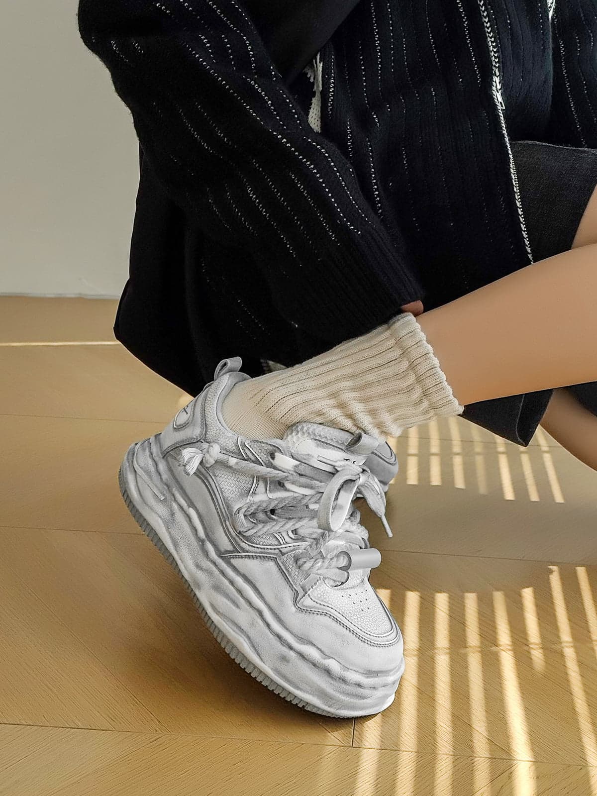Height-Enhancing Sneakers with Hidden 7.0cm Lift for Everyday Wear 