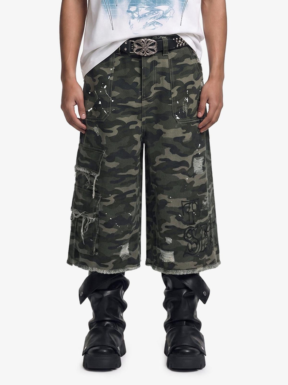 Distressed Camo Multi-Pocket Straight-Leg Jorts - 2611 