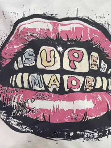 Retro Letter Lip Graphic T-Shirt 