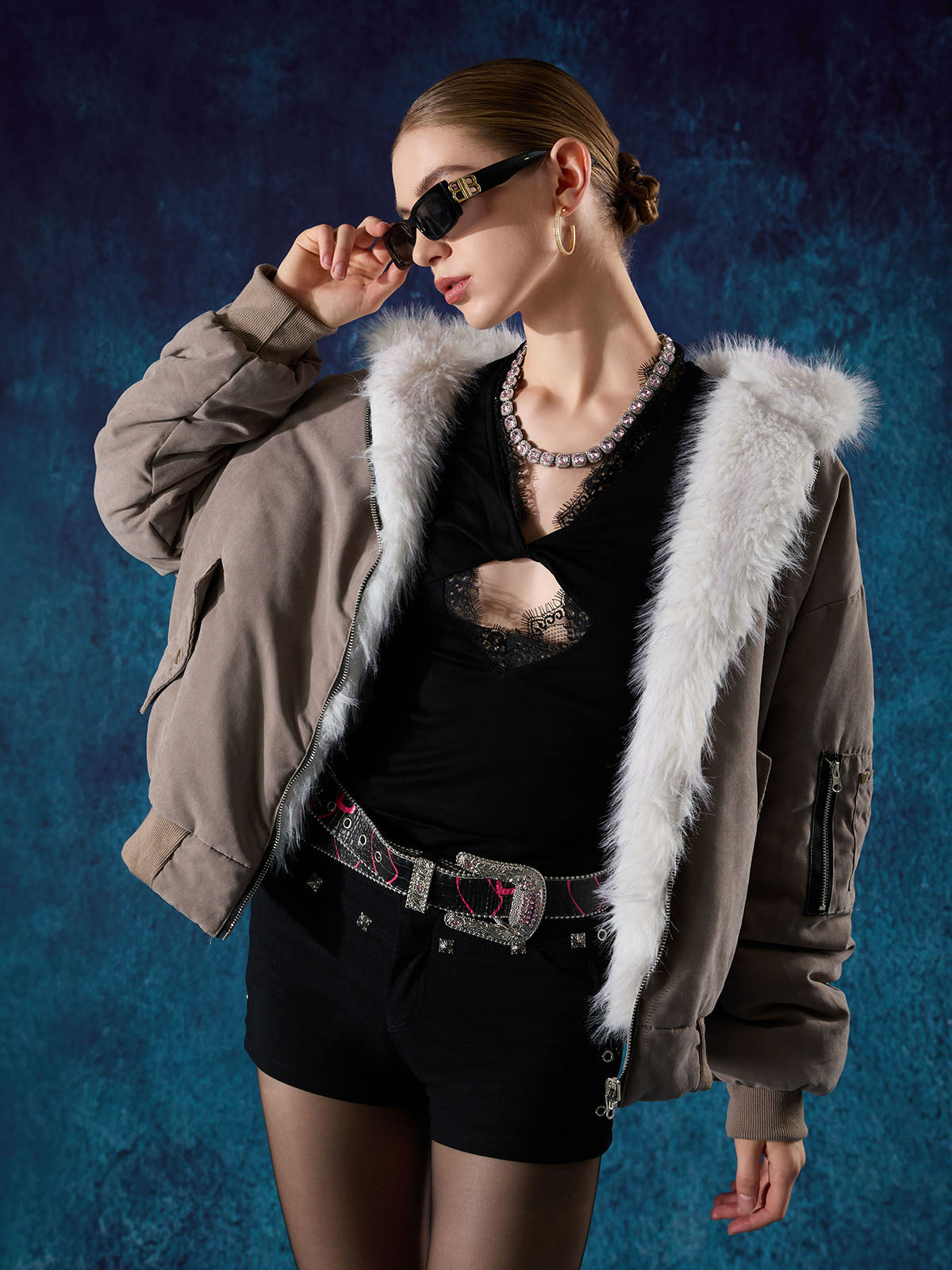 Oversized Reversible Fur Hooded Jacket - 2544 