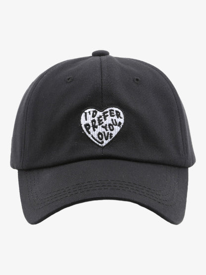 Stylish Heart-Embellished Baseball Caps for Everyday Wear 