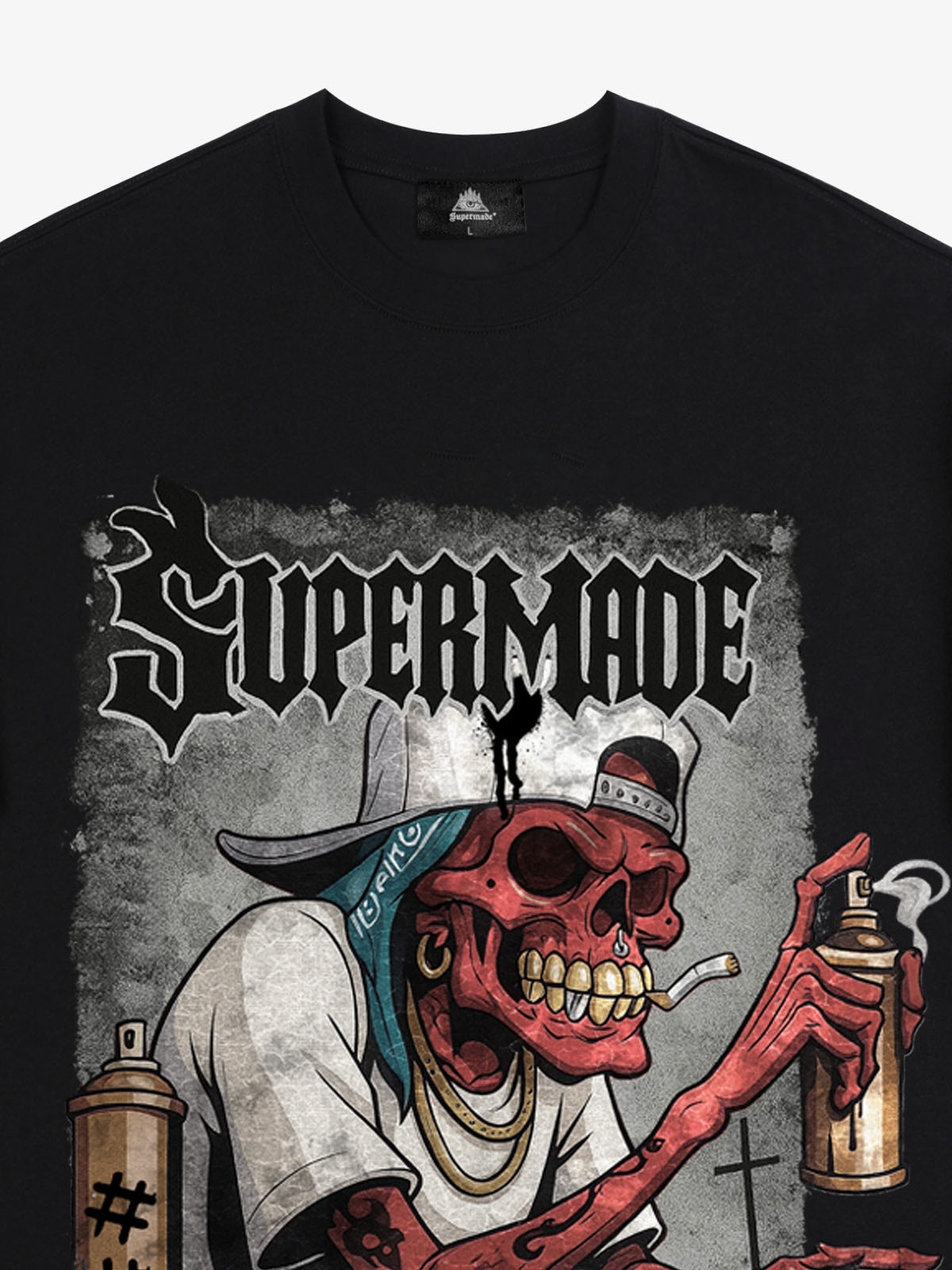 Graphic Tee with Bold Skull Design for Men 
