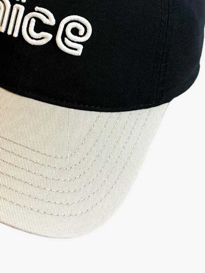 Casquette de baseball à lettres colorées