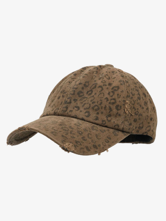 Stylish Baseball Cap with Adjustable Strap for Everyday Wear 