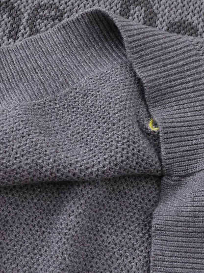 Stylish Hooded Sweater with Embroidered Graphics for Casual Wear 