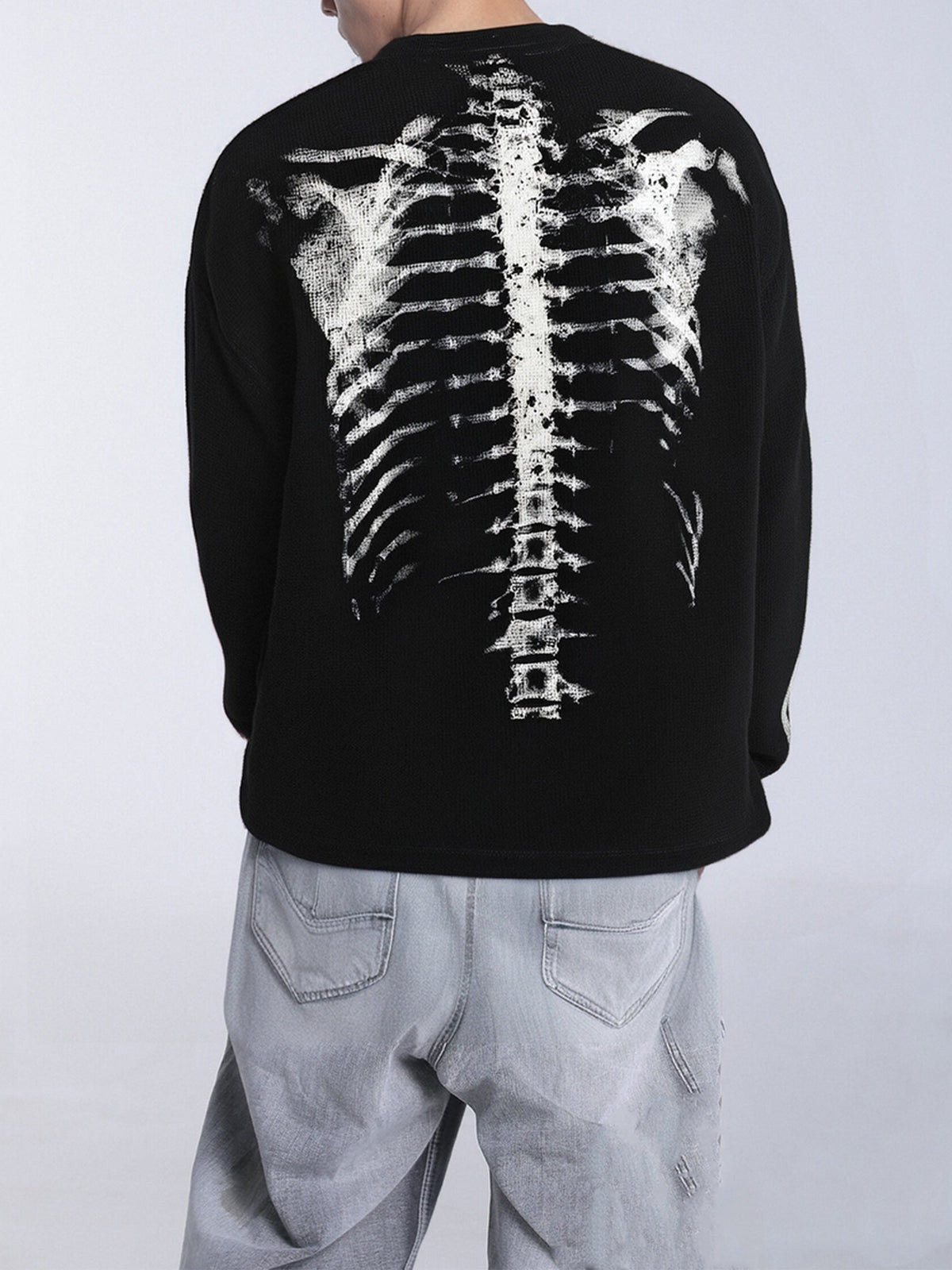 Skeleton Graphic Waffle Crewneck – Spooky Halloween Vibes 