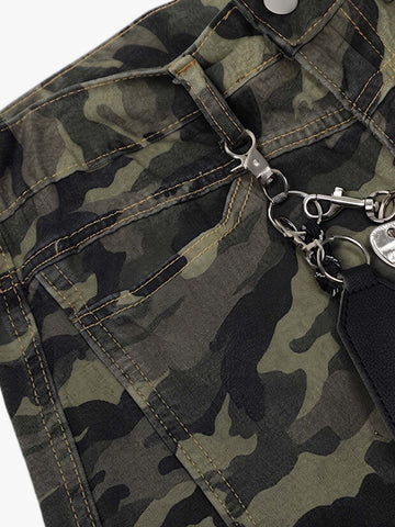 Camo Charm Detail Baggy Jorts