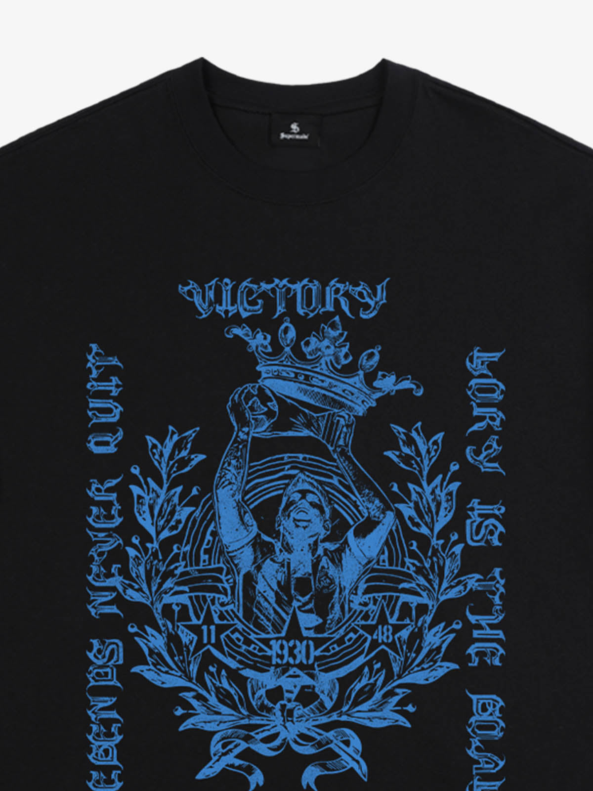 Gothic Victory Statue Graphic T-Shirt 