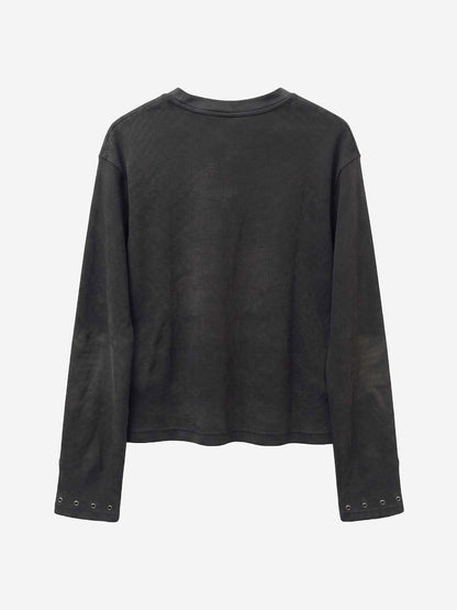 Camiseta de punto gofrado con detalles metálicos