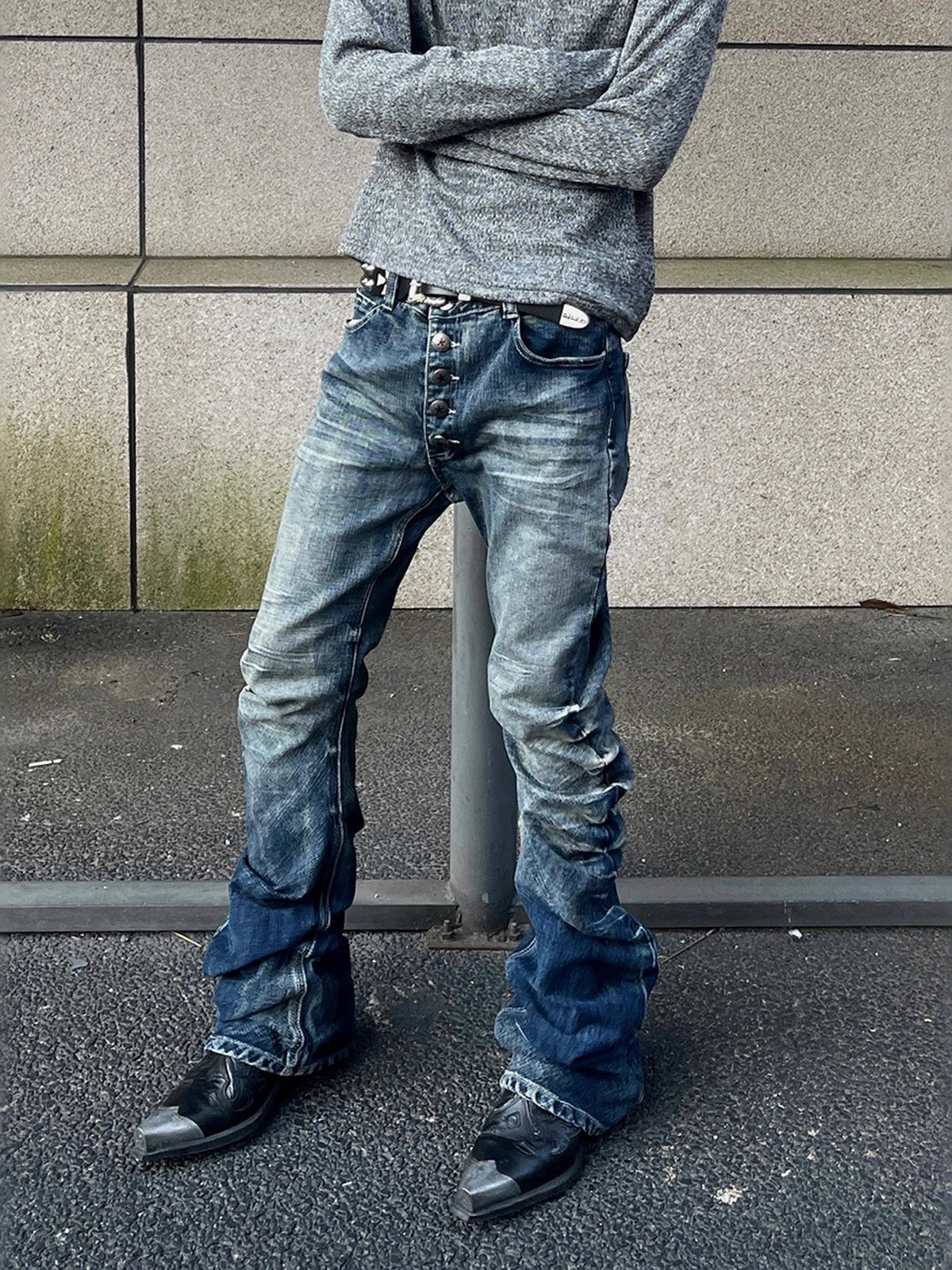 Vintage Distressed Button Fly Ruched Panel Flared Jeans 