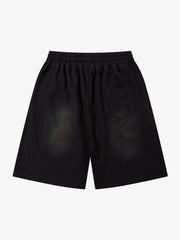 インダストリアルグランジスタイルのアシッドウォッシュスタッズ付きショートパンツ
