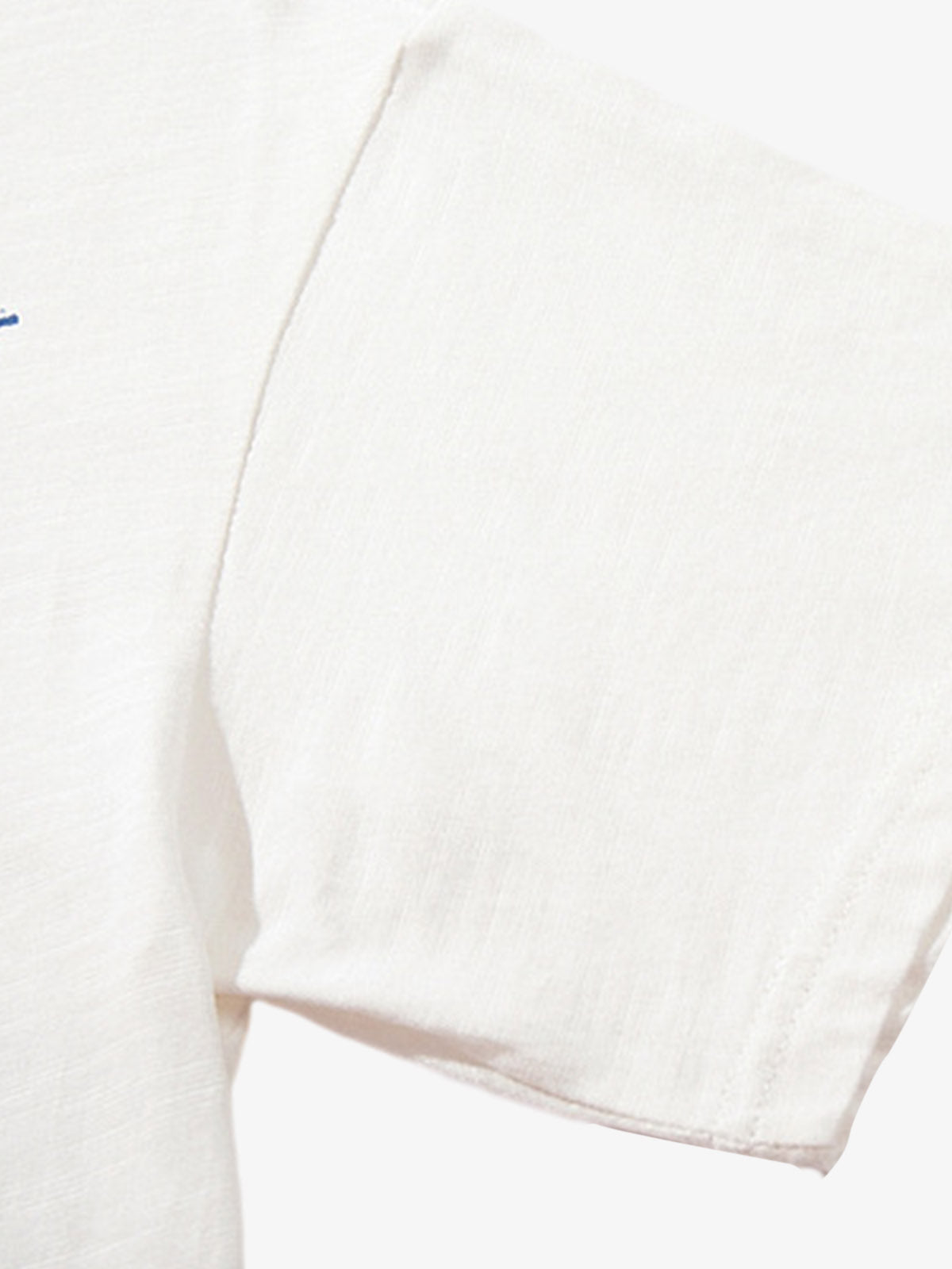 T-shirt con grafica astratta dipinta a mano