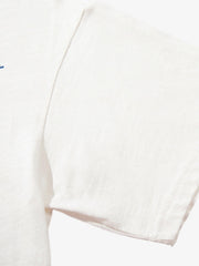 T-shirt con grafica astratta dipinta a mano