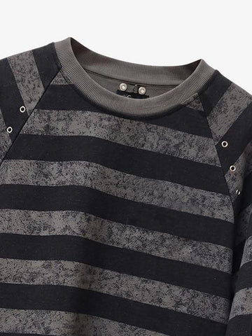 Camiseta de manga larga extragrande con bordado a rayas