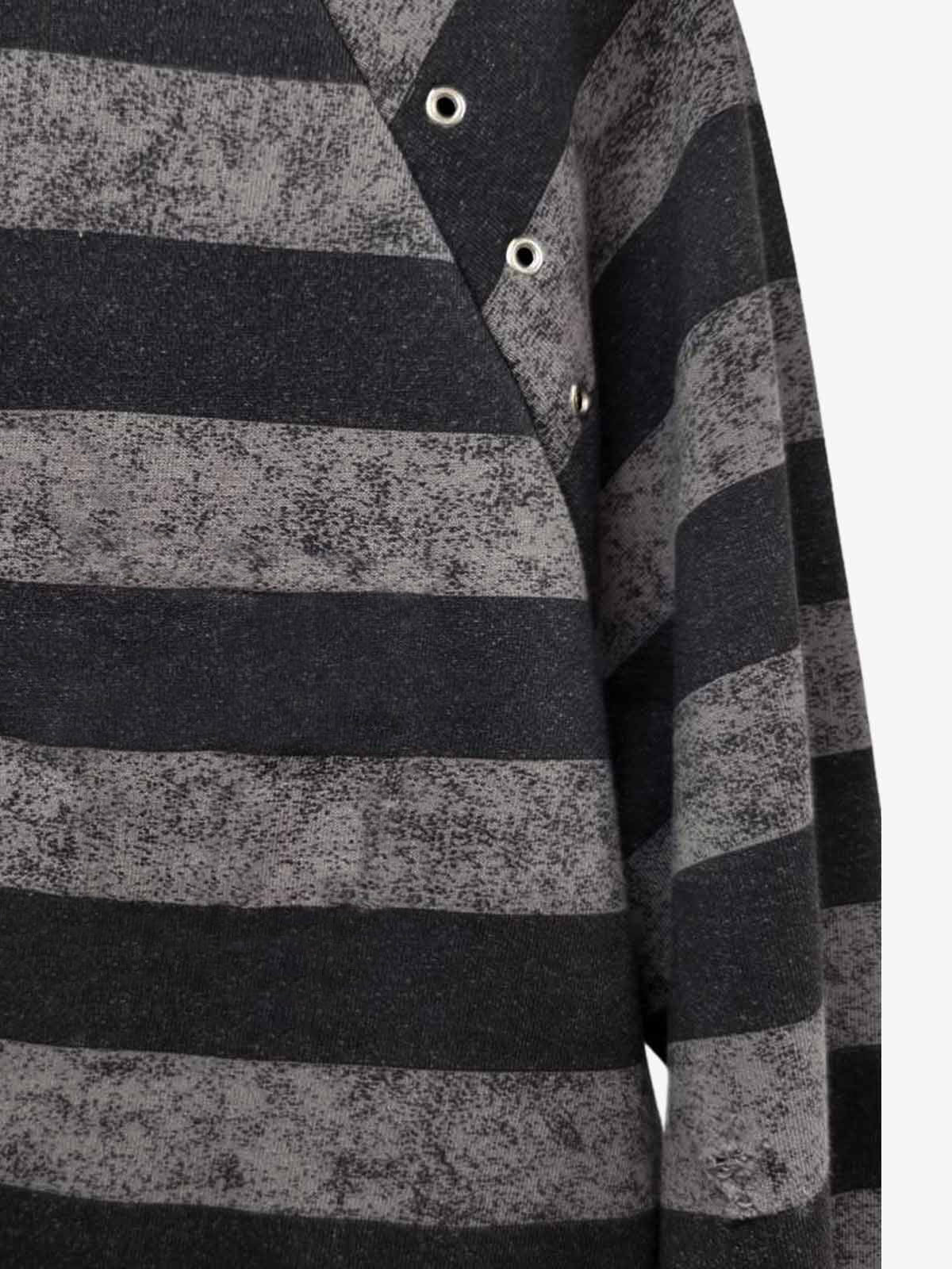 Camiseta de manga larga extragrande con bordado a rayas