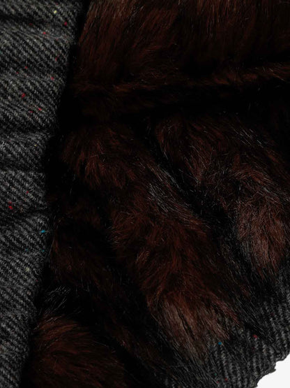 Warmth-Enhancing Faux Fur Collar Vest for Winter Outdoors 