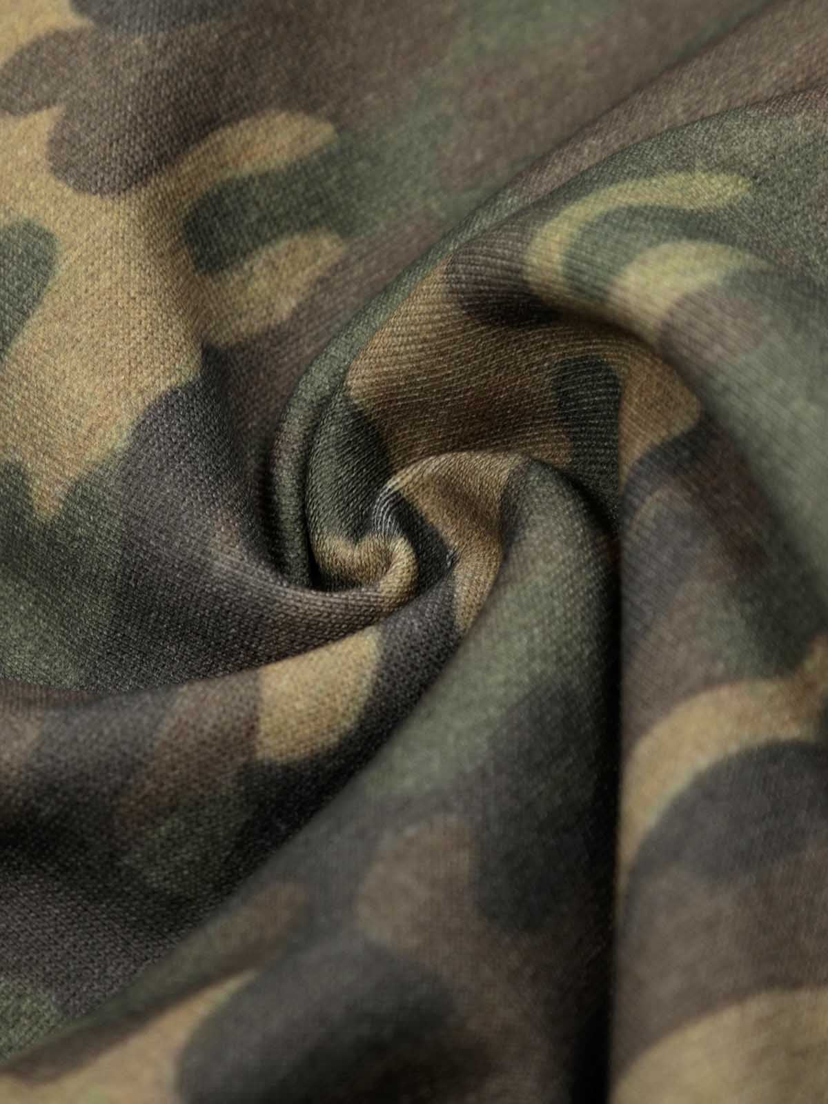Camo Print '1998' Off-Shoulder Sweatshirt