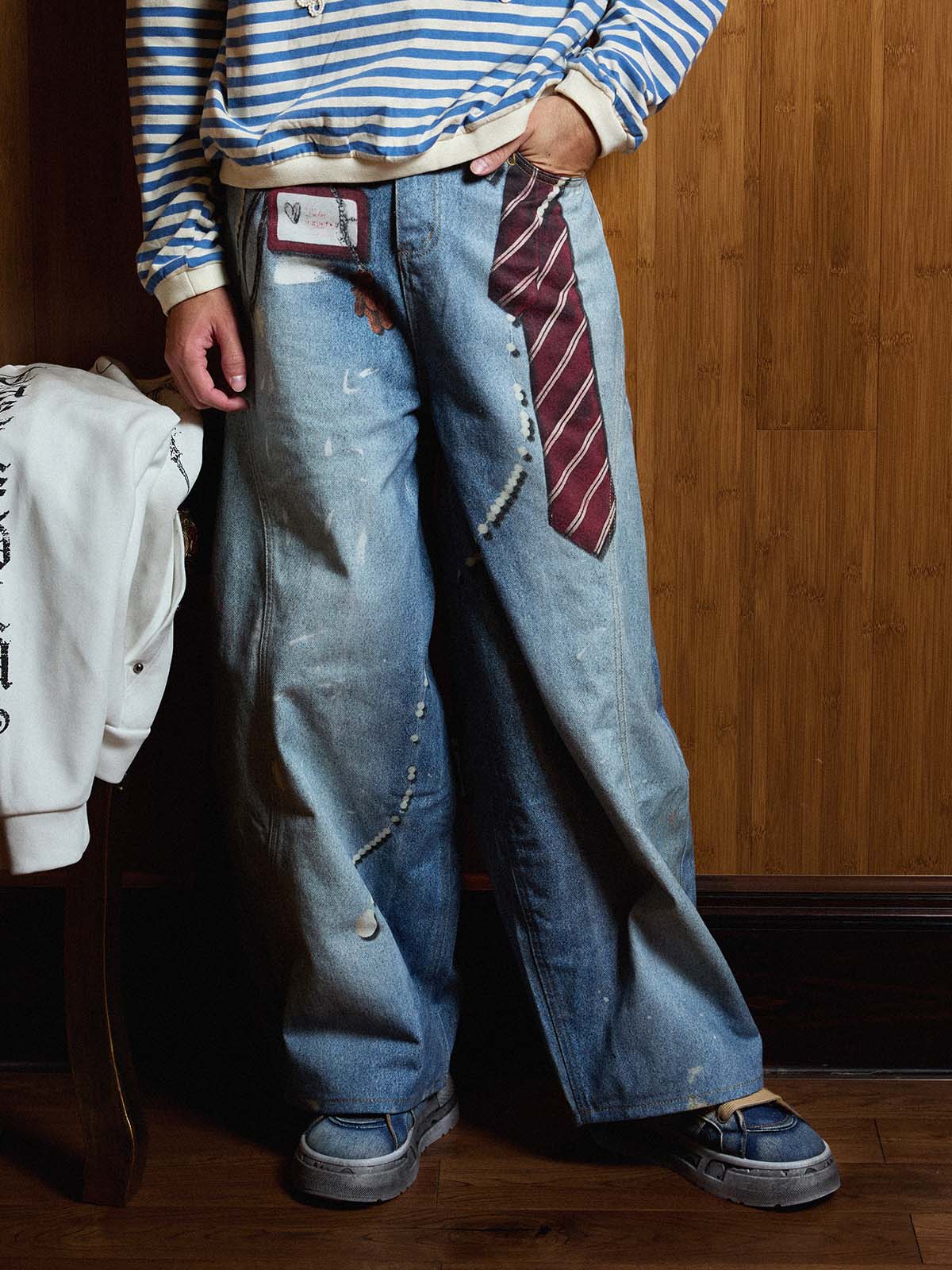 Tie Graphic Print Vintage Wash Wide Leg Denim Jeans