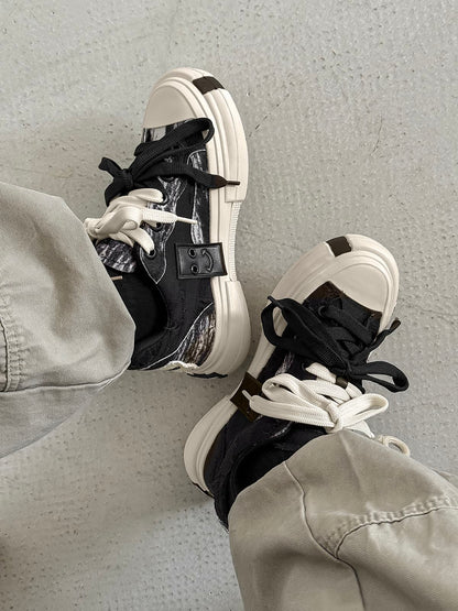 Stylish Chunky Sneakers with Dual Shoelaces for Everyday Wear 
