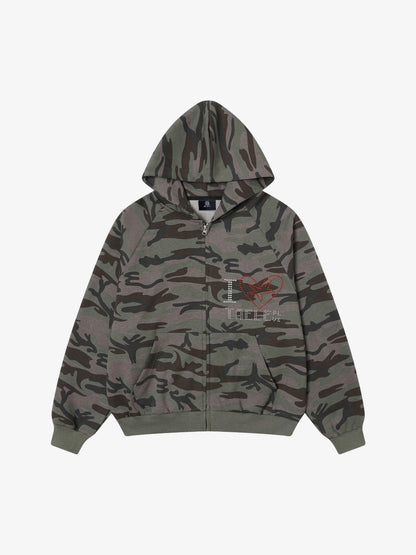 Camouflage Hooded Jacket with Heart Design - Perfect for Casual and Outdoor Wear 