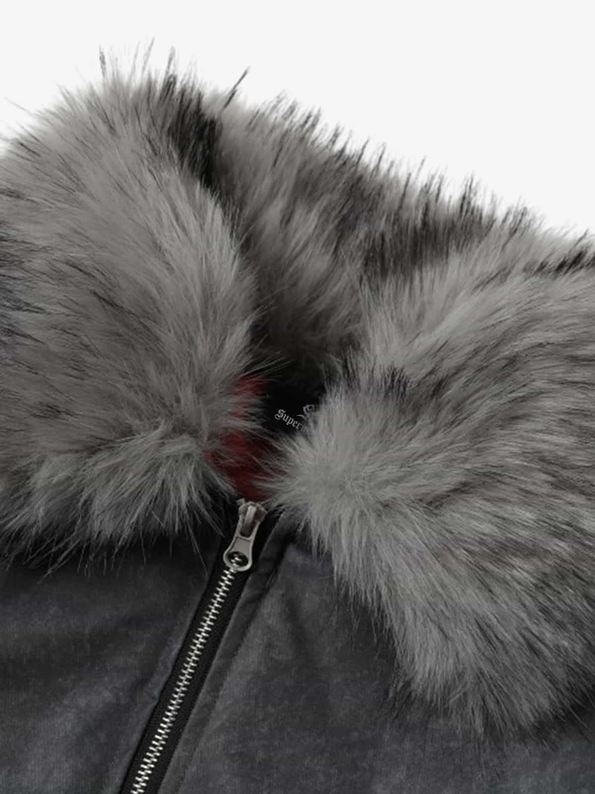 Winter Warmth Bomber Jacket with Faux Fur Collar - Stylish and Cozy Outerwear for Men 