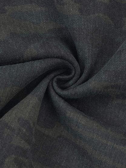 Stylish Pinstripe Wide-Leg Trousers for Modern Elegance 