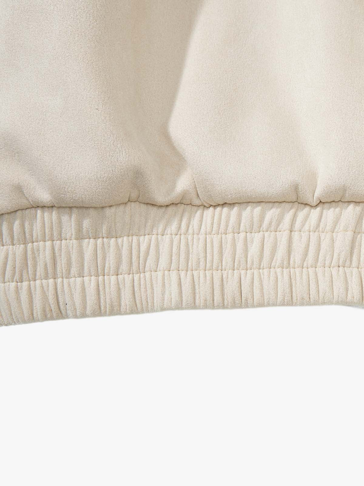 Edgy Spike-Embellished Sunglasses for Bold Fashion Statements 