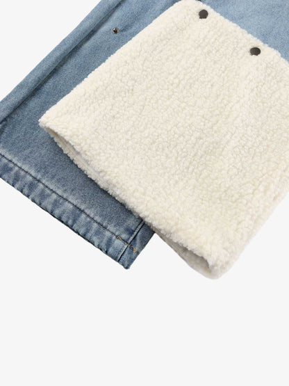 Sherpa Paneled Stacked Baggy Jeans 