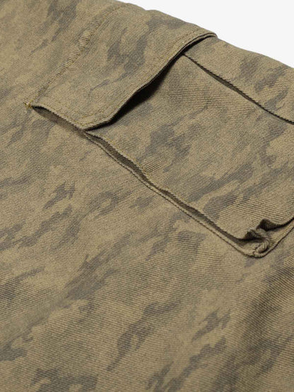 Camouflage Utility Cargo Shorts for Men - Perfect for Outdoor Adventures 