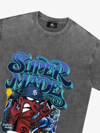 Bold Graphic T-Shirt for Streetwear Enthusiasts 