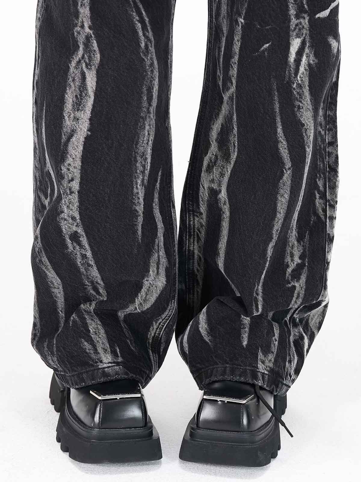 Washed Graphic Patch Baggy Jeans 