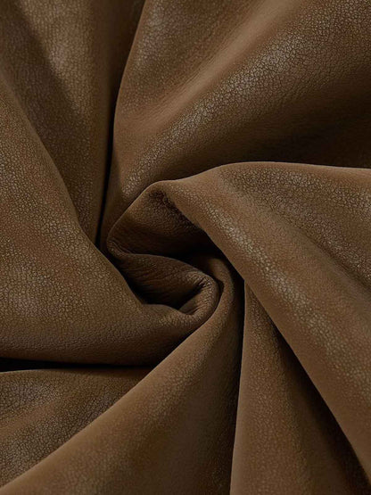 Edgy Spike-Embellished Sunglasses for Bold Fashion Statements 